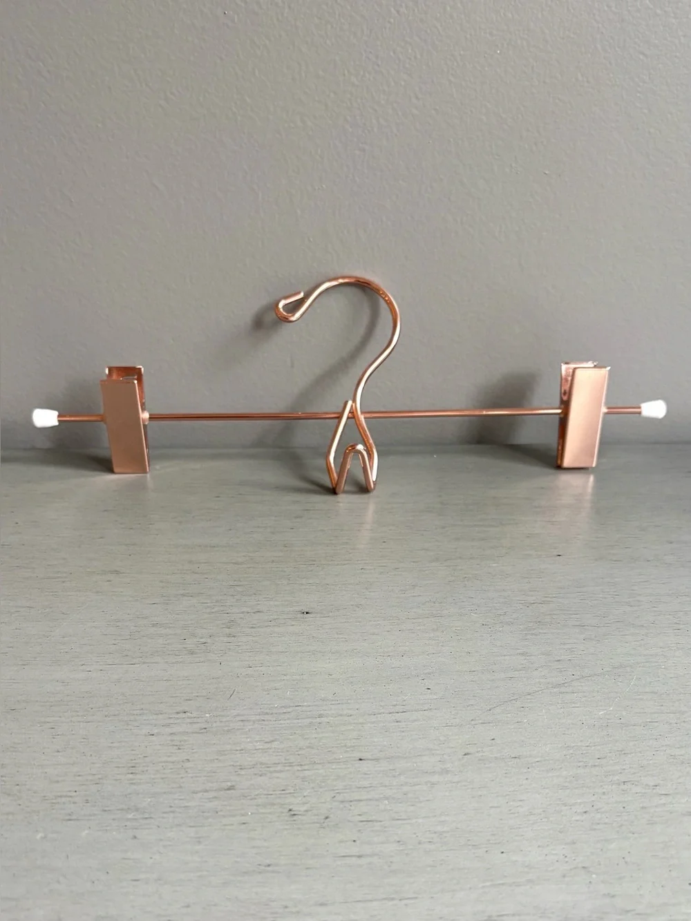 Space Saving Hangers Rose Gold Pink Metal Pant Jean Skirt Clip Clothes -10 Pack